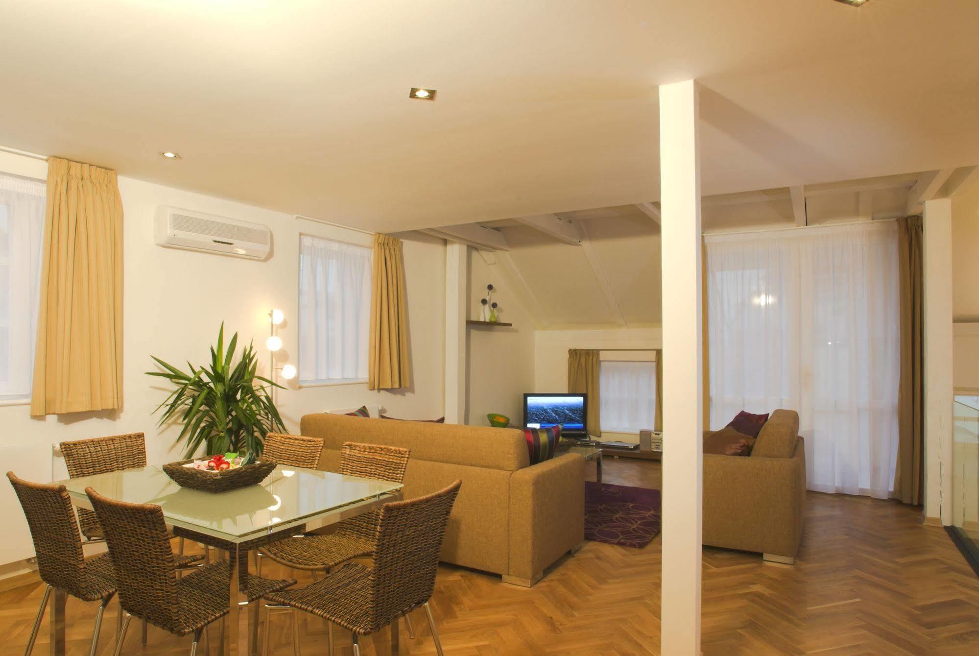 Residence Karlova Praga Exterior foto
